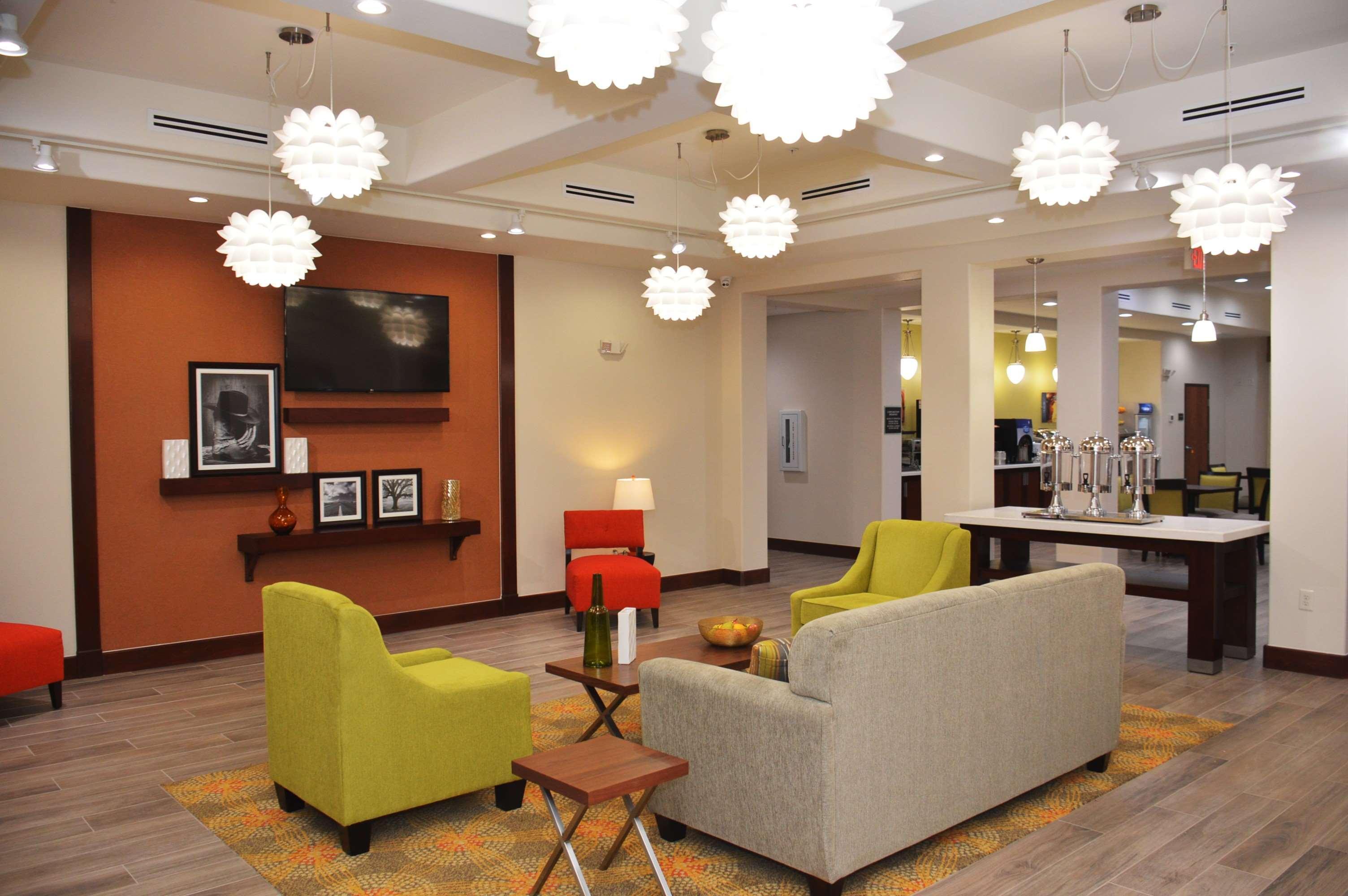 Best Western Plus Spring Inn & Suites Екстер'єр фото