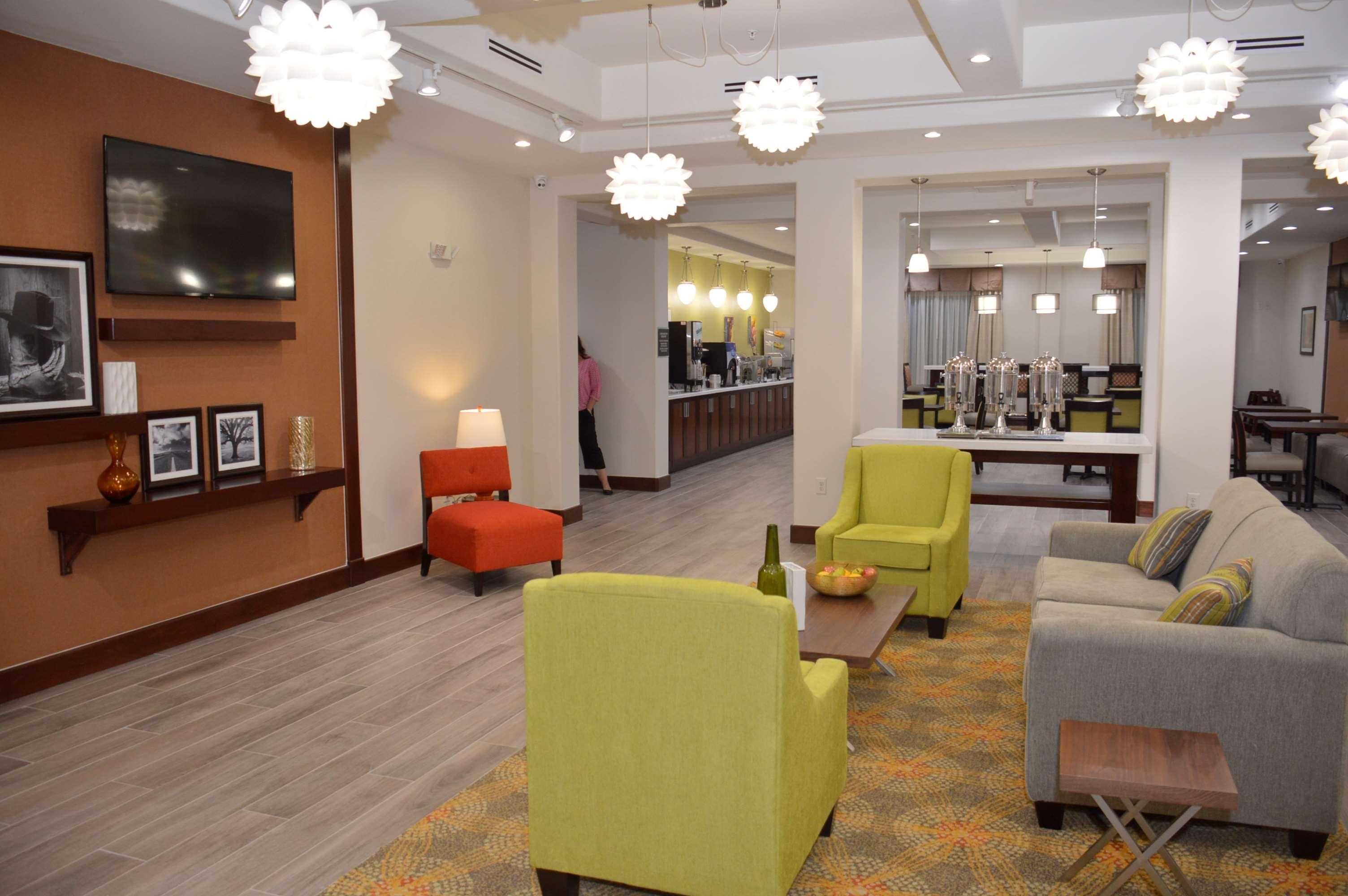 Best Western Plus Spring Inn & Suites Екстер'єр фото