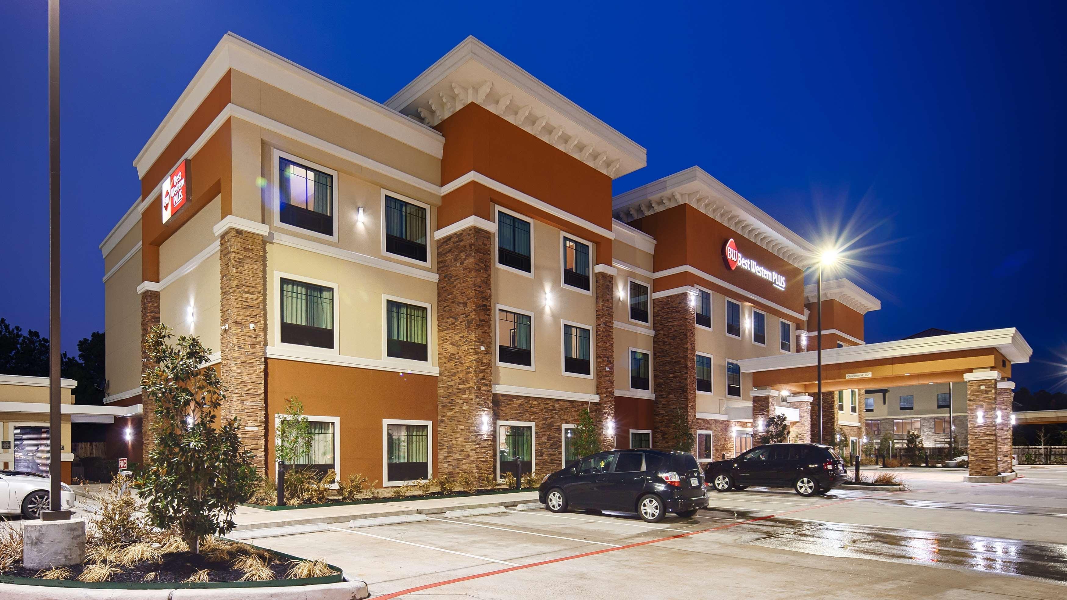 Best Western Plus Spring Inn & Suites Екстер'єр фото