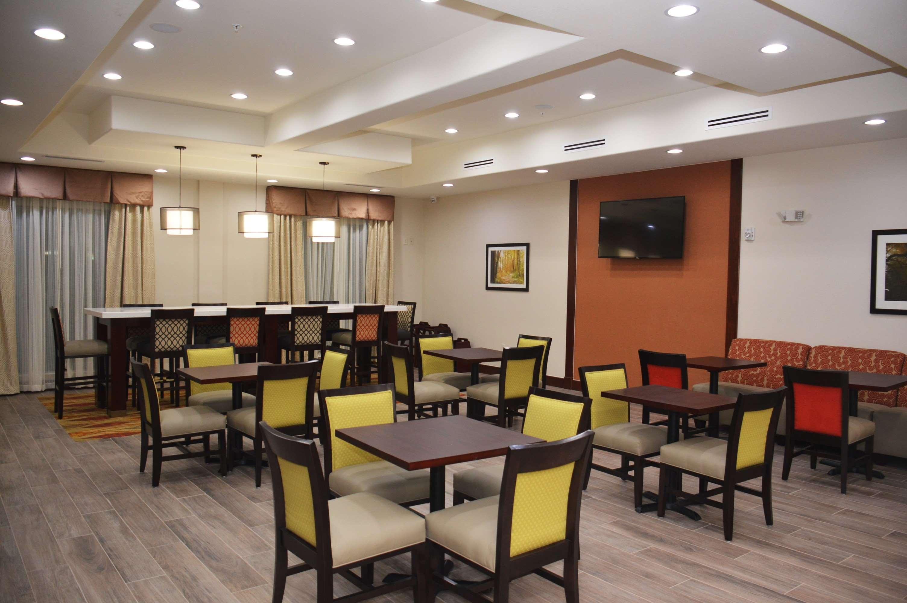 Best Western Plus Spring Inn & Suites Екстер'єр фото